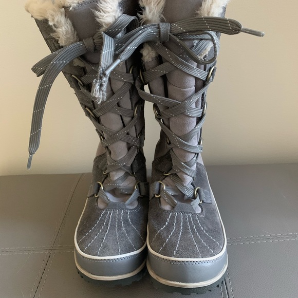 Sorel Tivoli Boots - Picture 2 of 7